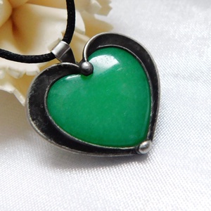 Jáde medál - ékszer - nyaklánc - medálos nyaklánc - Meska.hu