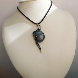 Labradorit medál - ékszer - nyaklánc - medálos nyaklánc - Meska.hu