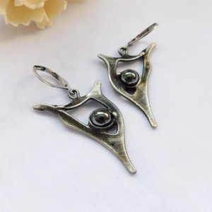 Hematit fülbevaló - ékszer - fülbevaló - lógó fülbevaló - Meska.hu