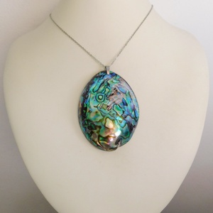 Abalon (paua)kagyló gyöngyház medál  - ékszer - nyaklánc - medálos nyaklánc - Meska.hu