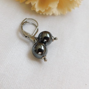 Hematit fülbevaló - Meska.hu