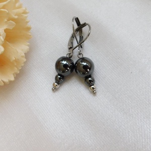 Hematit fülbevaló - ékszer - fülbevaló - lógó fülbevaló - Meska.hu