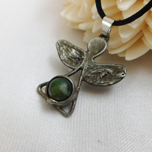 Nefrit jáde angyal medál - ékszer - nyaklánc - medál - Meska.hu