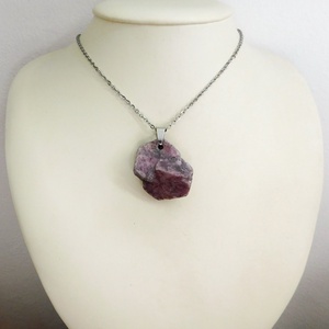 Nyers rubin medál - ékszer - nyaklánc - medálos nyaklánc - Meska.hu