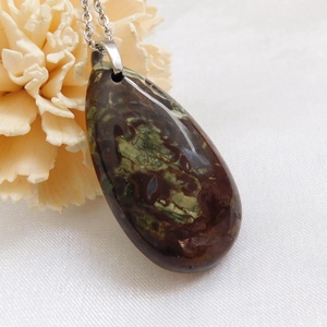 Esőredő jáspis medál, Ékszer, Nyaklánc, Medálos nyaklánc, Ékszerkészítés, MESKA