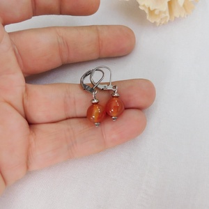 Karneol fülbevaló - ékszer - fülbevaló - lógó fülbevaló - Meska.hu