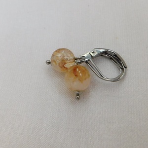 Citrin fülbevaló, Ékszer, Fülbevaló, Lógó fülbevaló, Ékszerkészítés, Orvosi acél szerelékre akasztott citrin.
Mivel az acél nem okoz allergiát, fémérzékenyek is viselhe..., MESKA