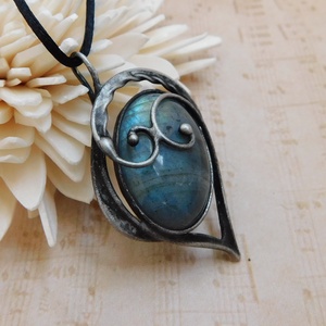 Labradorit medál - Meska.hu