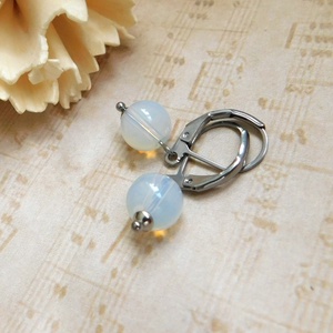 Opalit fülbevaló - ékszer - fülbevaló - lógó fülbevaló - Meska.hu