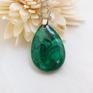 Malachit medál - ékszer - nyaklánc - medál - Meska.hu