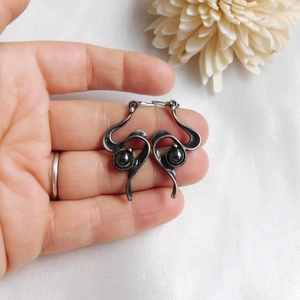 Hematit fülbevaló - ékszer - fülbevaló - lógó fülbevaló - Meska.hu