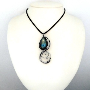 Labradorit medál - ékszer - nyaklánc - medálos nyaklánc - Meska.hu