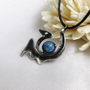 Mini lápisz lazuli sárkány medál - ékszer - nyaklánc - medálos nyaklánc - Meska.hu