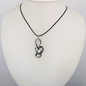 Folyami gyöngy violinkulcs medál - ékszer - nyaklánc - medálos nyaklánc - Meska.hu