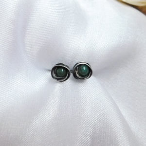 Bedugós jáde fülbevaló - ékszer - fülbevaló - pötty fülbevaló - Meska.hu