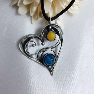 Achát szív medál kalcittal - ékszer - nyaklánc - medál - Meska.hu