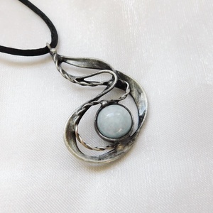 Jáde medál - ékszer - nyaklánc - medálos nyaklánc - Meska.hu