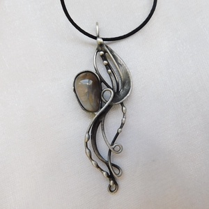 Holdkő medál - ékszer - nyaklánc - medálos nyaklánc - Meska.hu