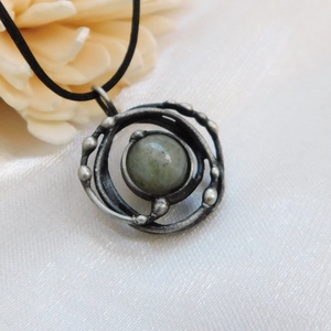 Labradorit medál, Ékszer, Nyaklánc, Medálos nyaklánc, Ékszerkészítés, Fémmegmunkálás, MESKA