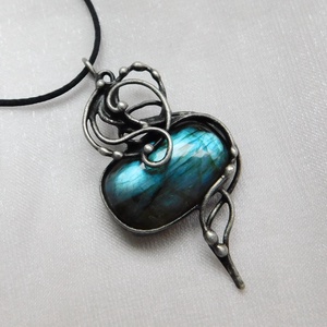 Labradorit medál, Ékszer, Nyaklánc, Medálos nyaklánc, Ékszerkészítés, Fémmegmunkálás, MESKA