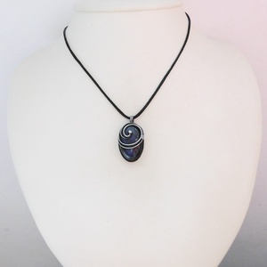 Labradorit medál - ékszer - nyaklánc - medálos nyaklánc - Meska.hu