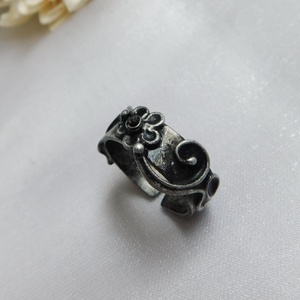 Fekete gyémánt gyűrű - Meska.hu