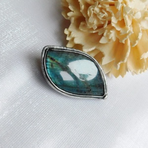 Labradorit bross / kitűző - ékszer - kitűző és bross - Meska.hu