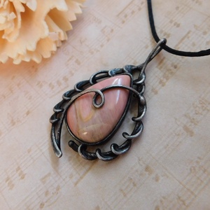 Thulit medál - ékszer - nyaklánc - medál - Meska.hu