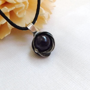 Mini ametiszt medál - Meska.hu