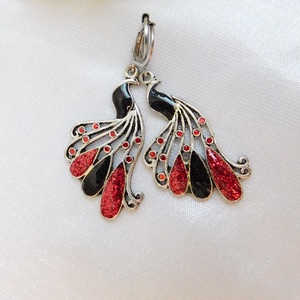 Pávás fülbevaló - ékszer - fülbevaló - lógó fülbevaló - Meska.hu