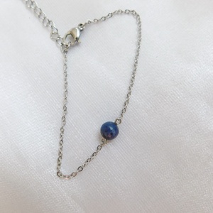 Acél karkötő dumortierit gyönggyel - ékszer - nyaklánc - medál - Meska.hu