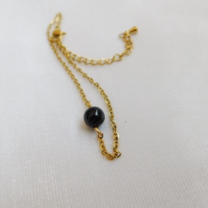 Ónix karkötő - ékszer - karkötő - karkötő medállal - Meska.hu