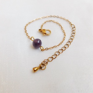 Acél karkötő ametiszt gyönggyel - ékszer - nyaklánc - medál - Meska.hu