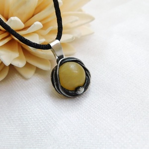 Mini kalcit medál, Ékszer, Nyaklánc, Medál, Ékszerkészítés, Ötvös, MESKA