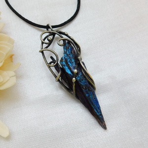 Kétoldalas nyers kianit medál - Meska.hu