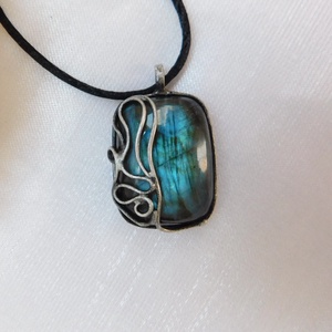 Labradorit medál - ékszer - nyaklánc - medálos nyaklánc - Meska.hu