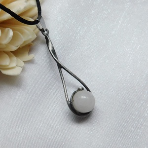 Tejkvarc medál  - ékszer - nyaklánc - medálos nyaklánc - Meska.hu