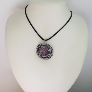 Lepidolit medál - ékszer - nyaklánc - medál - Meska.hu