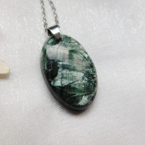 Szerafinit medál acél láncon - ékszer - nyaklánc - medál - Meska.hu