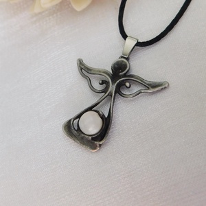 Szelenit angyal medál  - ékszer - nyaklánc - medál - Meska.hu