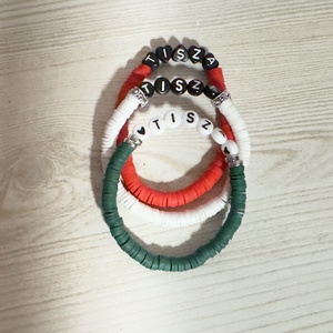 TISZA feliratos Heishi Karkötő Szett  - ékszer - karkötő - gyöngyös karkötő - Meska.hu