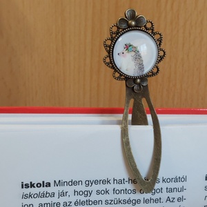 Sünis könyvjelző, Könyv & Zene, Könyvjelző, Ékszerkészítés, MESKA