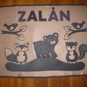 erdei állatos takaró - névre szólóan - Meska.hu