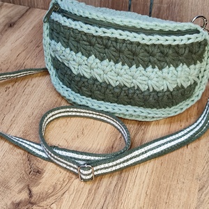 Crossbody táska - táska & tok - kézitáska & válltáska - vállon átvethető táska - Meska.hu