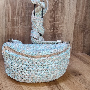 Crossbody táska - táska & tok - kézitáska & válltáska - vállon átvethető táska - Meska.hu