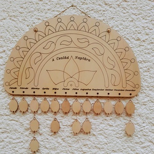 A család naptára - Meska.hu