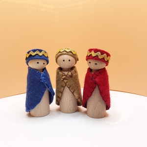Betlehemi figurák -Szent család - három királyok, angyal és bárányok - karácsony - karácsonyi lakásdekoráció - karácsonyi manók, figurák - Meska.hu