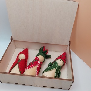 FA doboz, gravírozva, manóknak  - játék & sport - készségfejlesztő és logikai játék - montessori szivárvány, waldorf játékok - Meska.hu FA doboz, gravírozva, manóknak  - játék & sport - készségfejlesztő és logikai játék - montessori szivárvány, waldorf játékok - Meska.hu