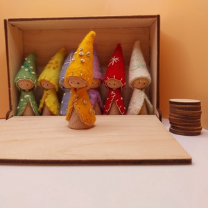 Hét napjai waldorf törpék dobozkában - Meska.hu