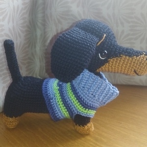 horgolt amigurumi Tacsi  - játék & sport - plüssállat & játékfigura - kutya - Meska.hu